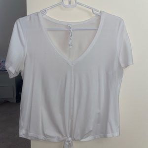 Lululemon White Vneck Crop shirt